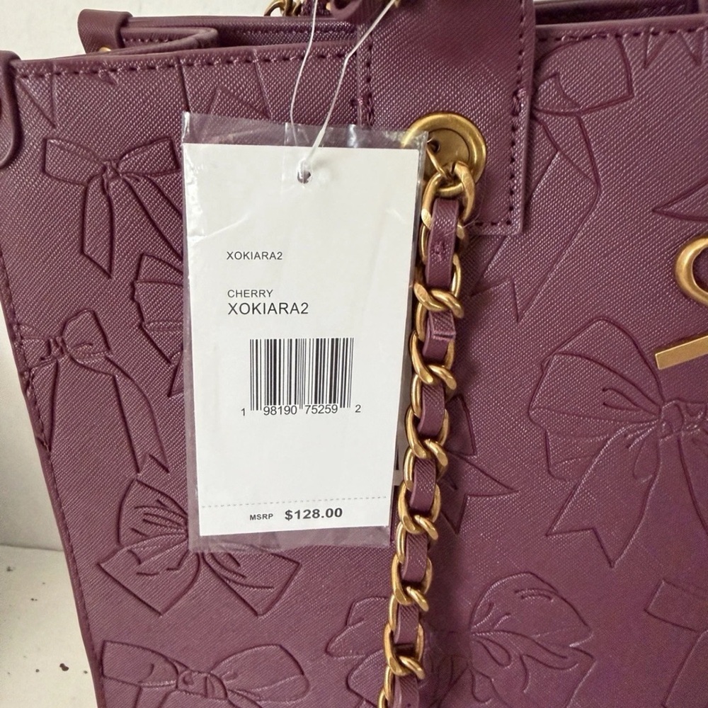 Betsey Johnson XOKIARA2 large cherry/burgundy tote - Picture 7 of 12